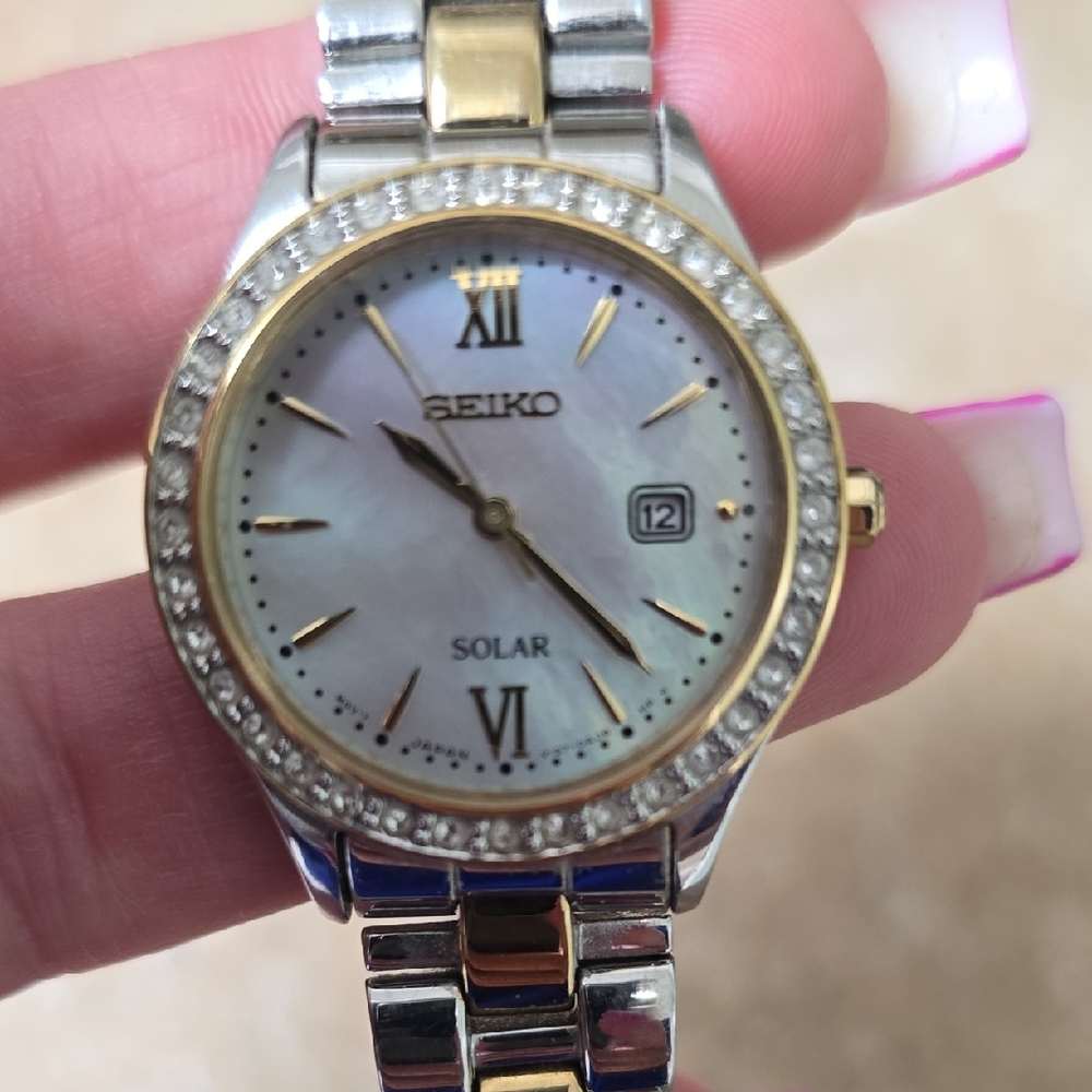 Vintage Seiko Two-Tone Solar Watch with Crystal Accents
